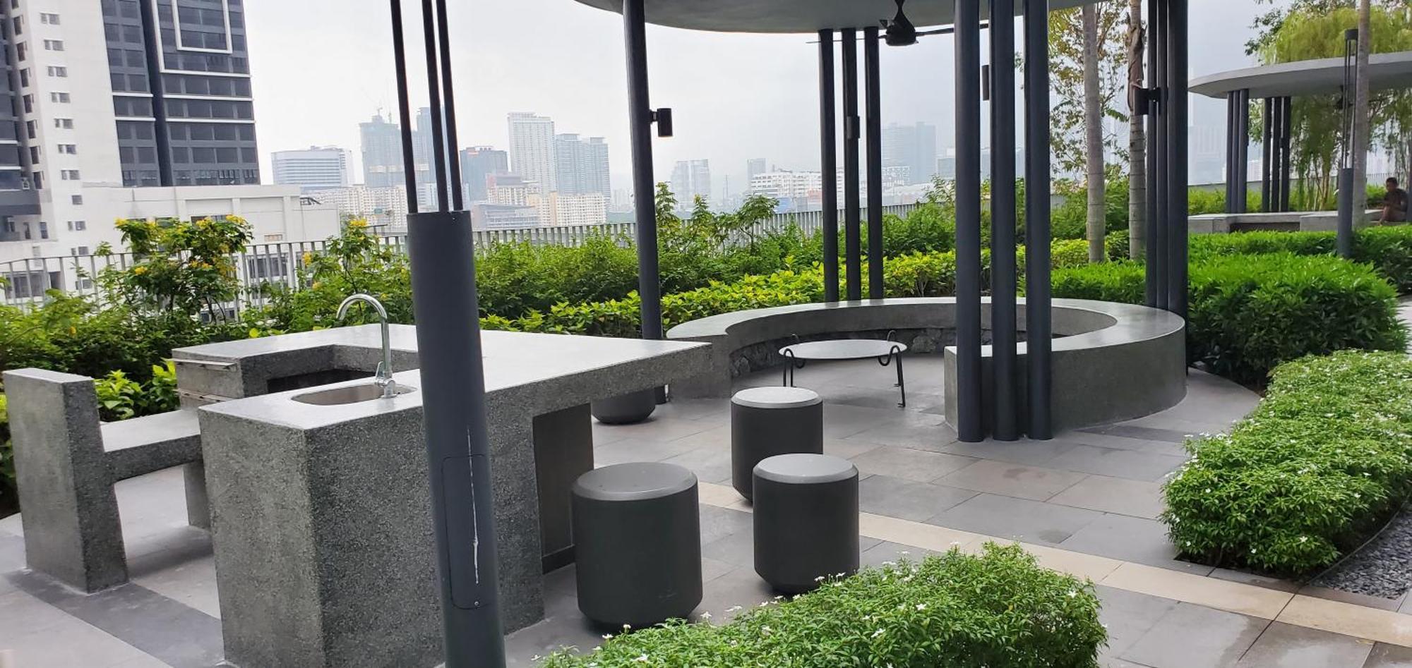 Trion 2 Bedroom - Tallest Residential Tower *